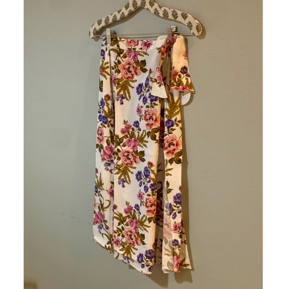 Tori Praver Floral Skirt/Swim Cover- XS,L - Picture 4 of 6